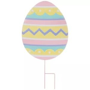 (2) Patterned Egg Metal Garden Stake